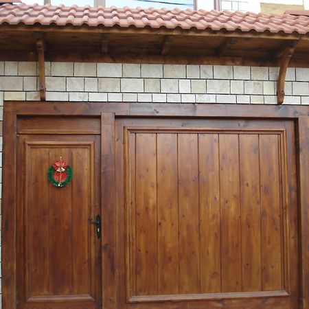 Guesthouse Kiritsovi Банско Экстерьер фото