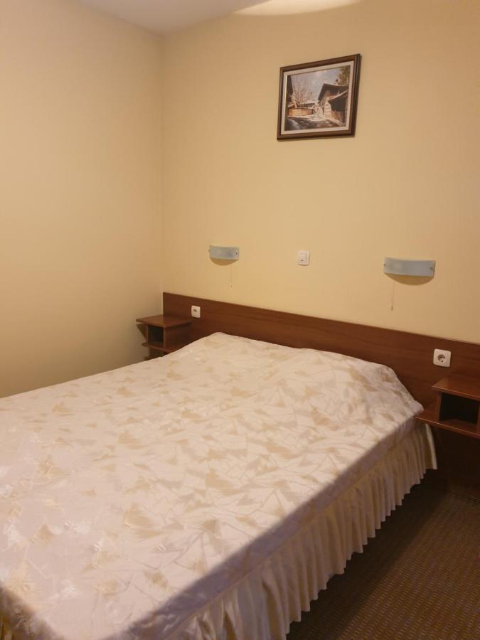 Guesthouse Kiritsovi Банско Экстерьер фото
