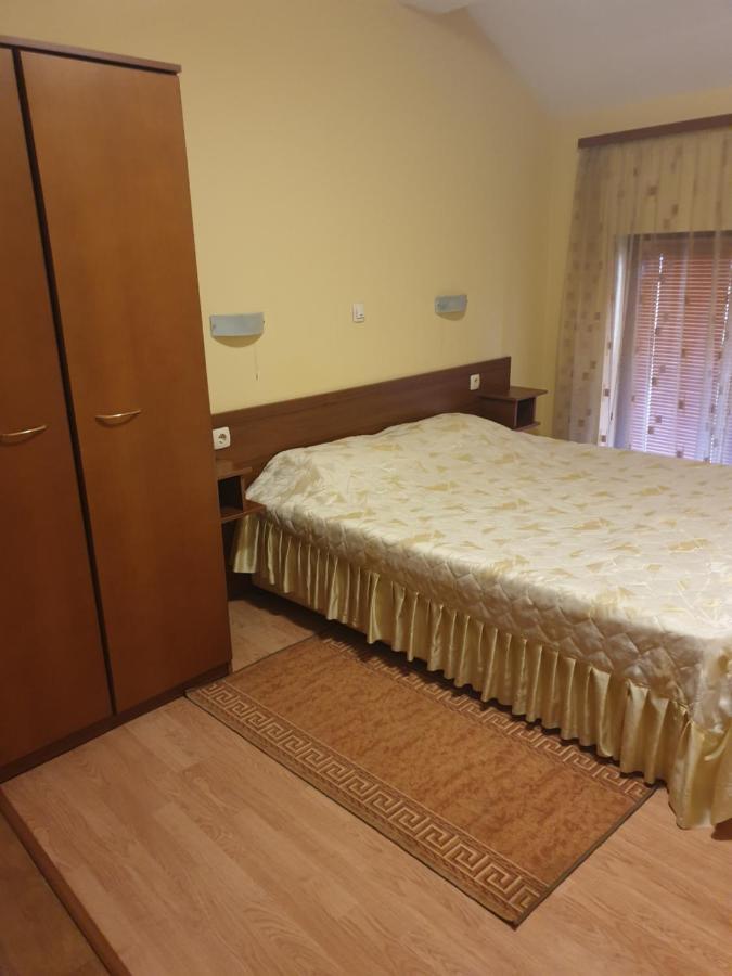 Guesthouse Kiritsovi Банско Экстерьер фото